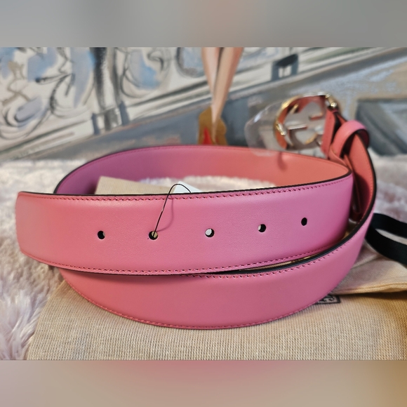 GUCCI GG woman's belt with Interlocking G buckle, leather in pink color - Picture 4 of 8